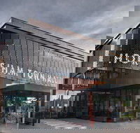 Horsham Town Hall  Regional Art Gallery - Taree Accommodation