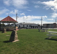 Warooka - Taree Accommodation