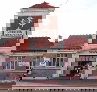 Merredin Town Hall - Taree Accommodation