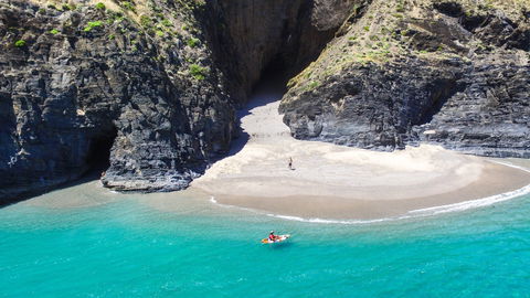 Rapid Bay Beach - Taree Accommodation 0