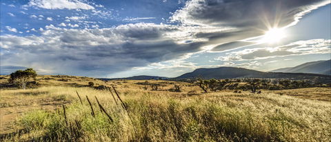 Snowy Valleys Way Touring Route - Taree Accommodation 1