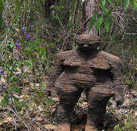 Understory Art In Nature - Taree Accommodation