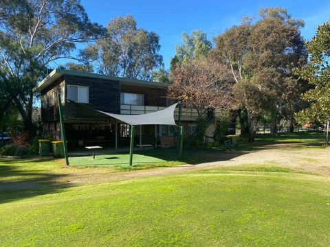 Echuca Back 9 Golf Course - Taree Accommodation 0