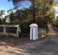 Moonta Cemetery - Taree Accommodation