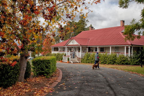 Ringsfield House, Nanango - Taree Accommodation 1