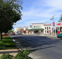 Minlaton - Taree Accommodation