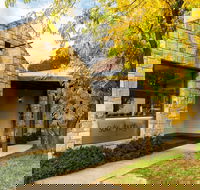 Suki and Hugh Gallery - Taree Accommodation