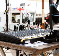 Apollo Bay Radio 87.6 FM - Taree Accommodation