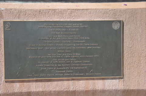 Stockmans Pioneer Memorial Katherine Icon - Taree Accommodation 2