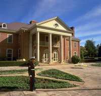 United States of America Embassy of The - Taree Accommodation