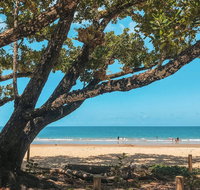 Etty Bay - Taree Accommodation