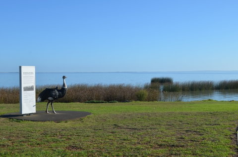 Meningie Walking And Cycling Trails - Taree Accommodation 2