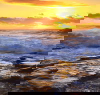 Coalcliff Beach - Taree Accommodation