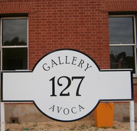 Gallery 127 - Taree Accommodation