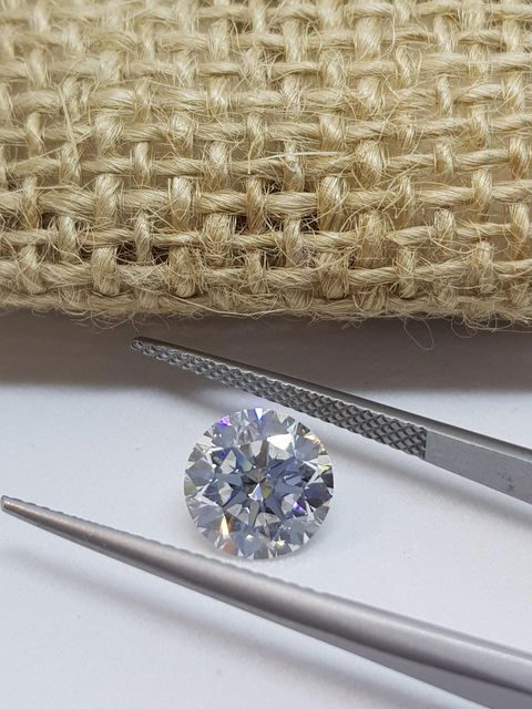 GS Diamonds - Taree Accommodation 1