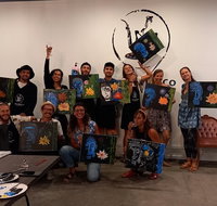 Adults Art and Wine Class in Byron Bay - Taree Accommodation