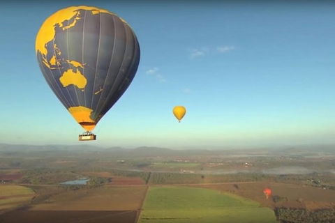 Hot Air Ballooning Tour From Cairns - Taree Accommodation 3