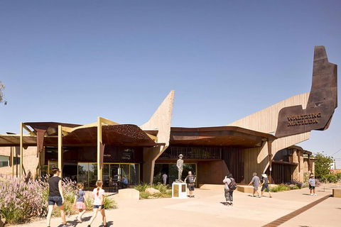 Winton Discovery Day Tour - Taree Accommodation 3