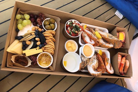 Helicopter And Magnetic Island Sailing - Taree Accommodation 9