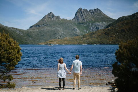 Cradle Mountain Guided Walk With Gourmet Hamper - Taree Accommodation 0