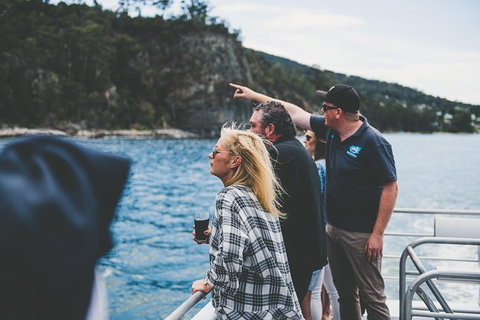 Deep-to-Dish: Tasmanian Seafood Experience - Afternoon Tour - Taree Accommodation 10