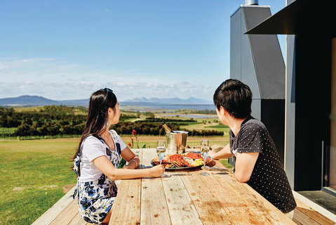 One-Way East Coaster - Taree Accommodation 2