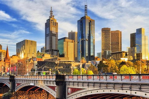 Melbourne Airport Transfers: Melbourne To Melbourne Airport MEL In Luxury Car - Taree Accommodation 2