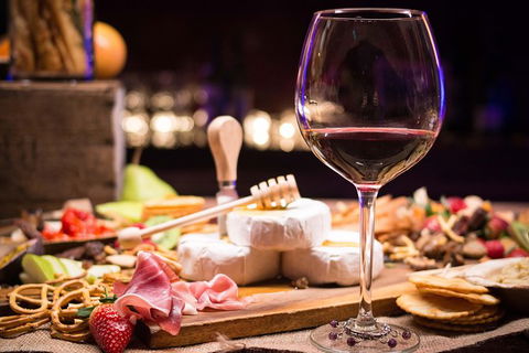 Full-Day Gourmet Wine Tour With Pick Up And Lunch - Taree Accommodation 0