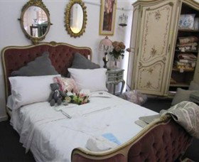 Weering VIC Taree Accommodation