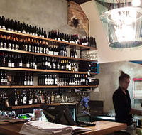 Denn Restaurant - Taree Accommodation
