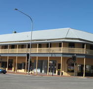 Colac Hotel - Taree Accommodation