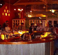 Monties Bar - Taree Accommodation