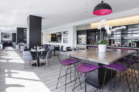 MRepublic Restaurant, Bar And Lounge - Taree Accommodation 0