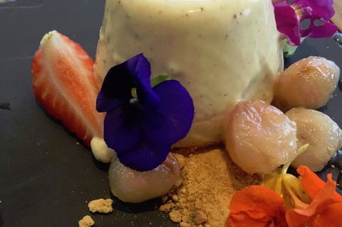 MRepublic Restaurant, Bar And Lounge - Taree Accommodation 2