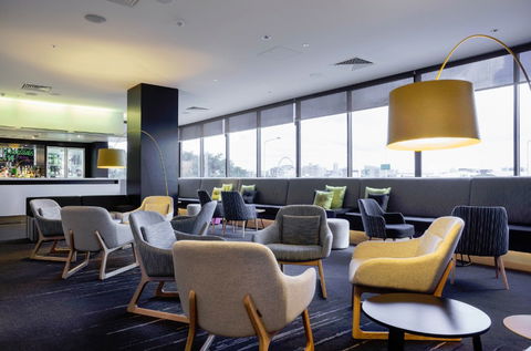 MRepublic Restaurant, Bar And Lounge - Taree Accommodation 8