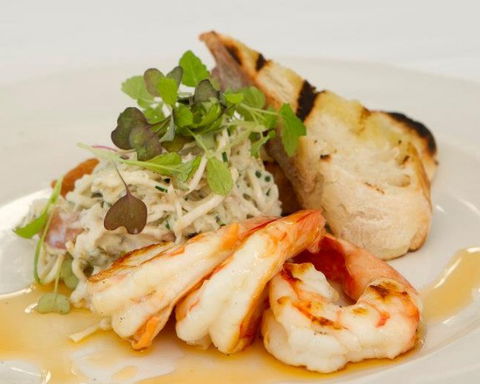 Season Restaurant - Taree Accommodation 1