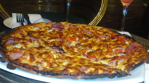 Elysium Lakeside - Taree Accommodation 2