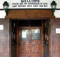 Hibiscus Tavern - Taree Accommodation