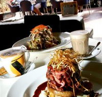 Creme Lounge - Taree Accommodation