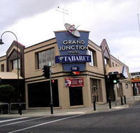 Grand Junction Hotel - Taree Accommodation