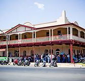 Royal Hotel Adelong - Taree Accommodation