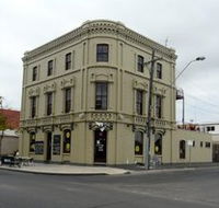 Max Hotel Geelong - Taree Accommodation