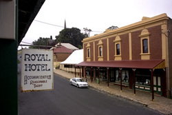 The Royal Hotel Carcoar - Taree Accommodation 2