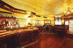Willie McBrides Irish Bar - Taree Accommodation 2