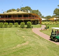 Coomealla Golf Club - Taree Accommodation