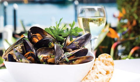 Nick's Seafood Restaurant - Taree Accommodation 1