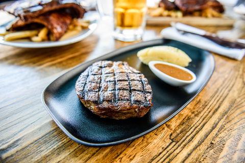 Waterfront Grill - Taree Accommodation 1