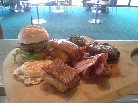 Salamander Tavern - Taree Accommodation 4