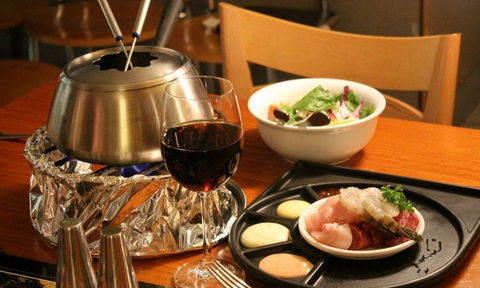 CJ's French Fondue Restaurant - Taree Accommodation 1