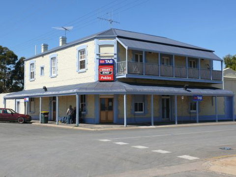 Port Wakefield Hotel - Taree Accommodation 0